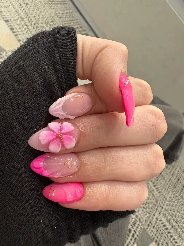 TT Nails & Spa — Nail salon in Sharon
